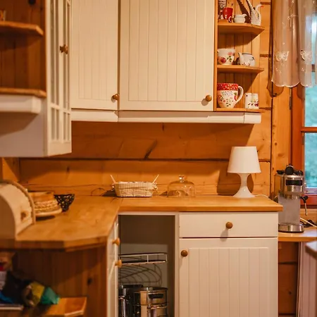 شاليه Pod Szczeblem Lubień