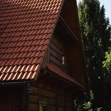 Domek alpejski Pod Szczeblem Lubień